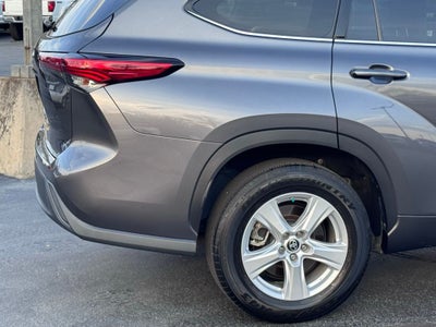 2022 Toyota Highlander LE