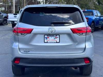 2019 Toyota Highlander LE