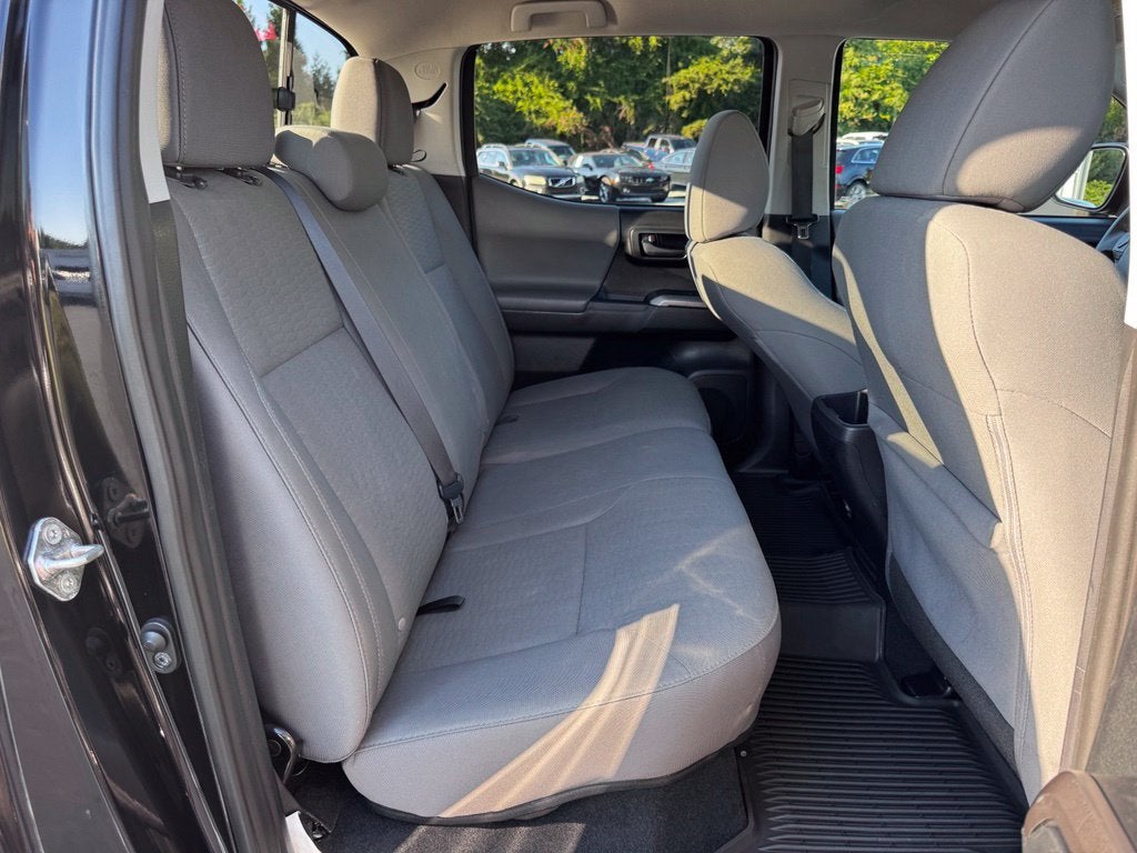2017 Toyota Tacoma SR5 V6