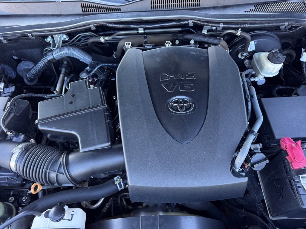 2017 Toyota Tacoma SR5 V6