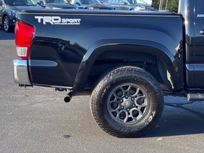 2017 Toyota Tacoma SR5 V6