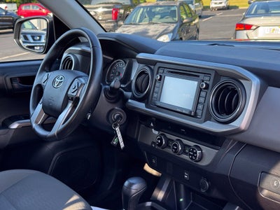 2017 Toyota Tacoma SR5 V6