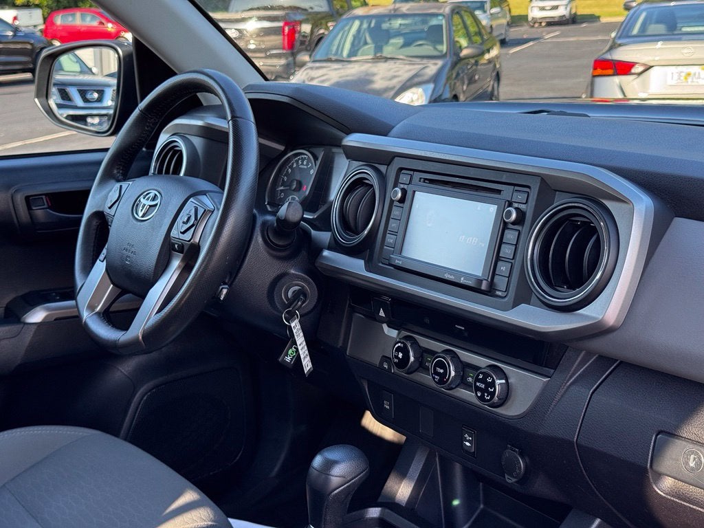 2017 Toyota Tacoma SR5 V6