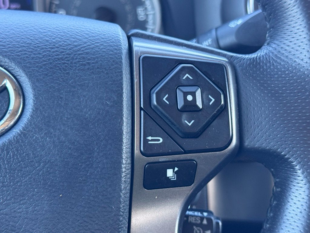 2017 Toyota Tacoma SR5 V6