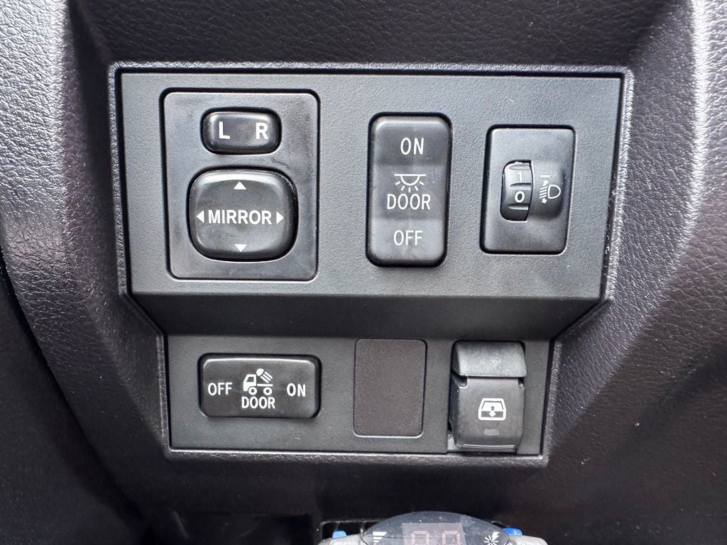 2014 Toyota Tundra SR5 CrewMax