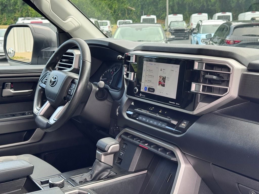 2022 Toyota Tundra SR5