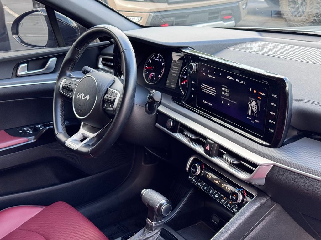 2023 Kia K5 GT-Line