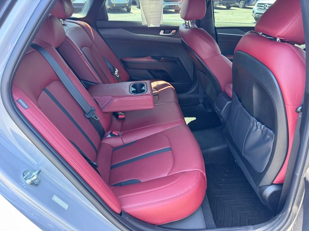 2024 Kia K5 GT-Line