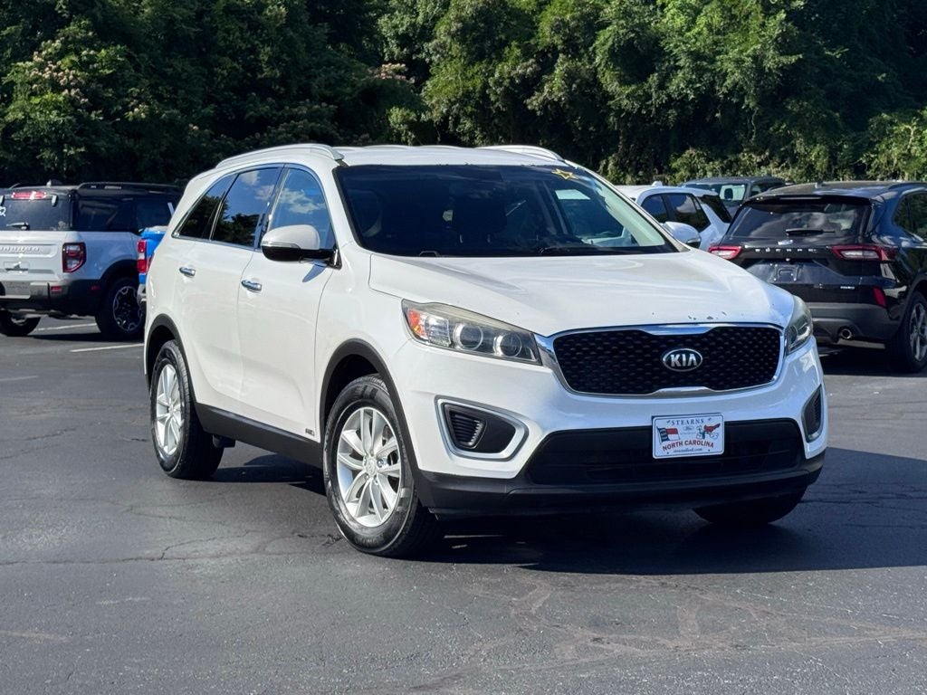 2016 Kia Sorento LX