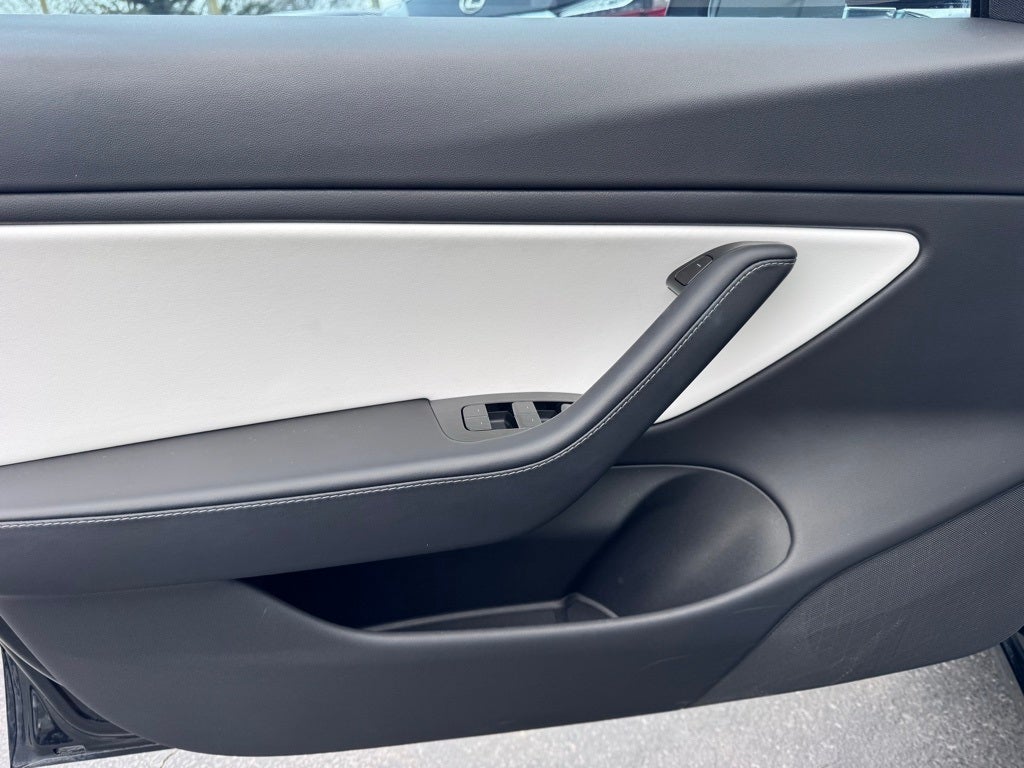 2018 Tesla Model 3 Mid Range