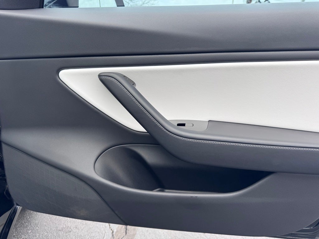 2018 Tesla Model 3 Mid Range