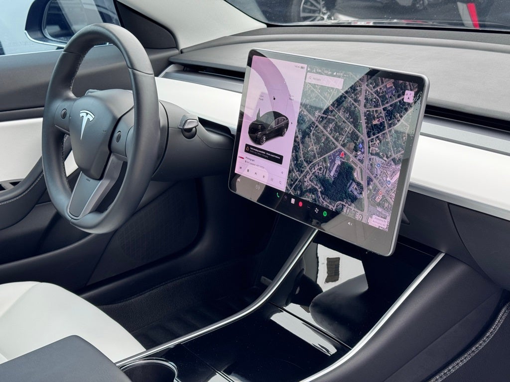 2018 Tesla Model 3 Mid Range