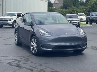2023 Tesla Model Y Long Range
