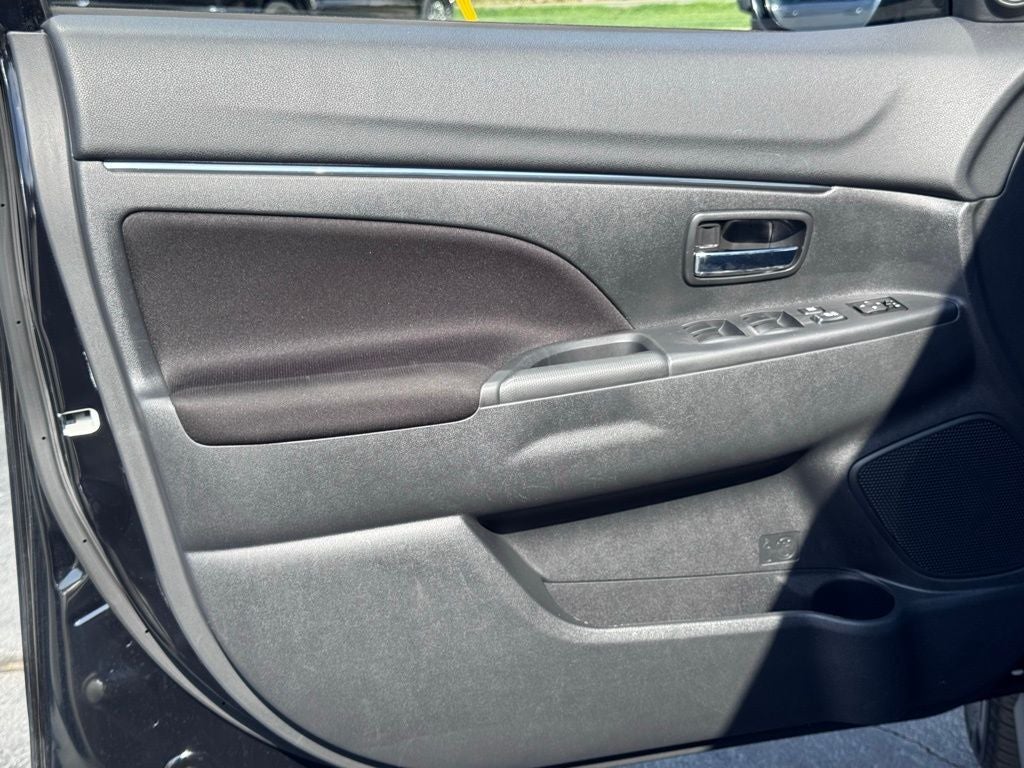 2025 Mitsubishi Outlander Sport 2.0 ES