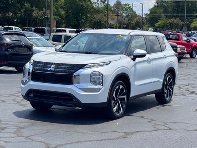 2022 Mitsubishi Outlander ES
