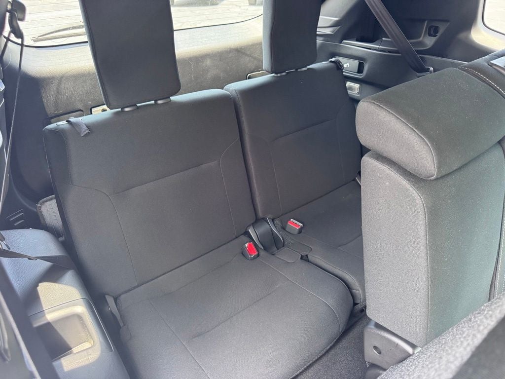 2022 Mitsubishi Outlander ES