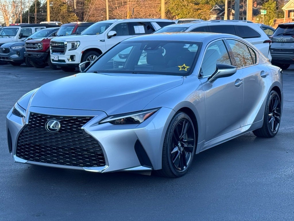 2022 Lexus IS 300