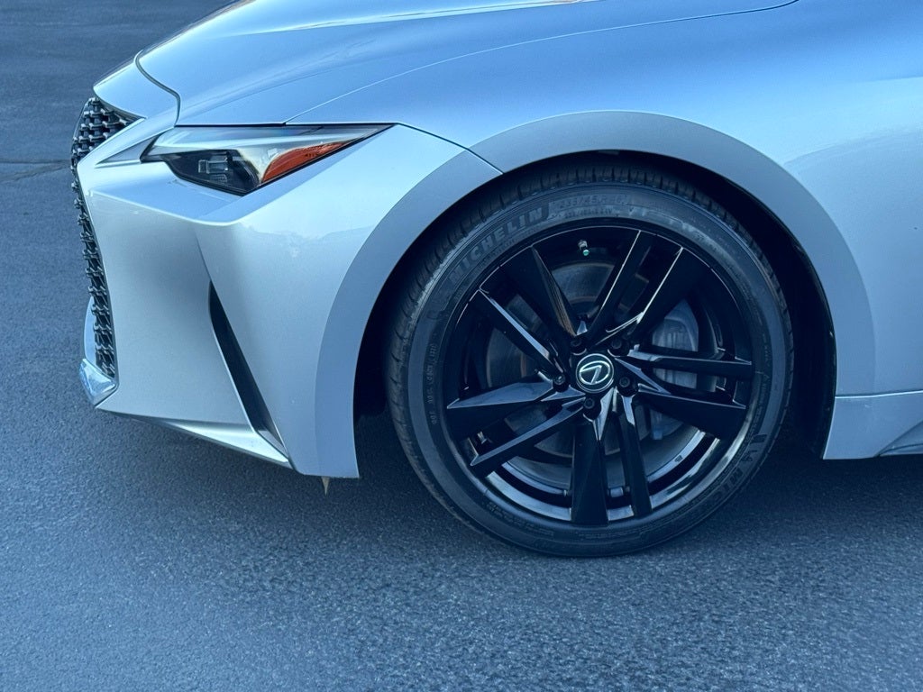 2022 Lexus IS 300
