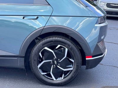 2024 Hyundai IONIQ 5 SEL