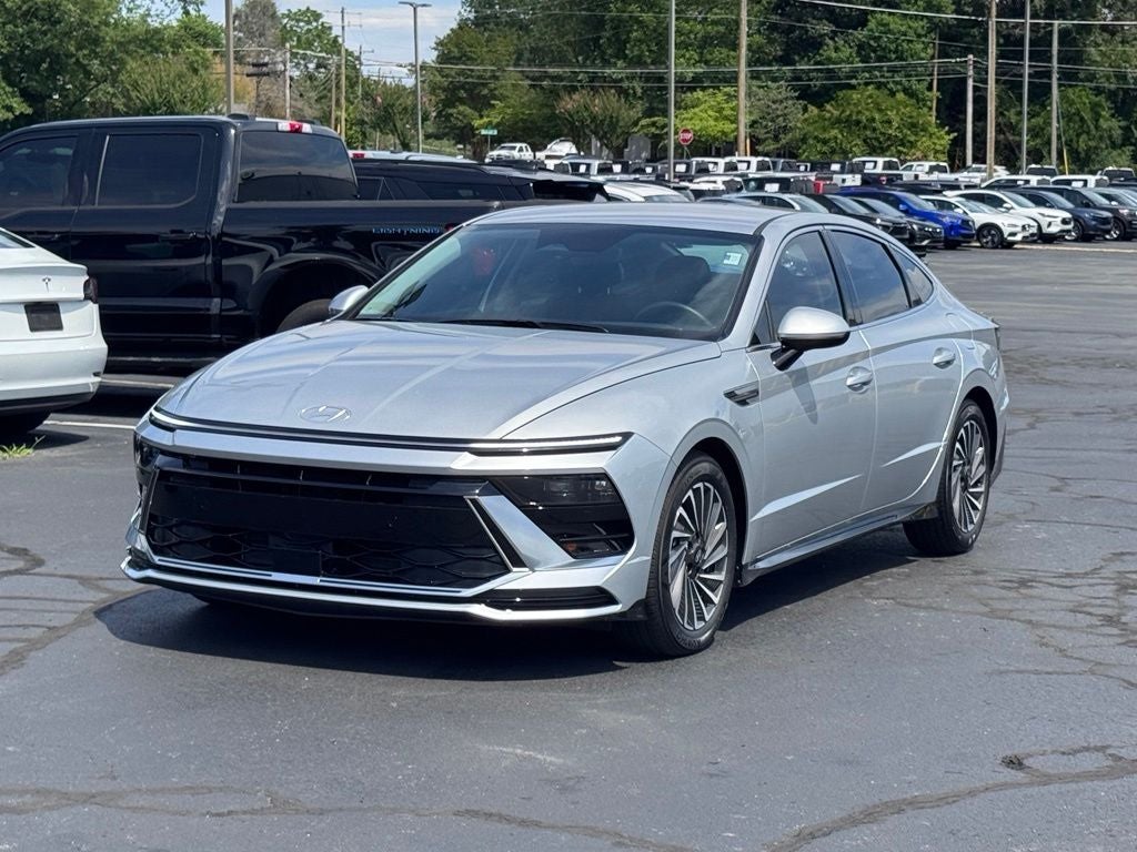 2025 Hyundai Sonata Hybrid SEL