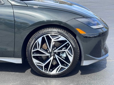 2024 Hyundai IONIQ 6 SEL