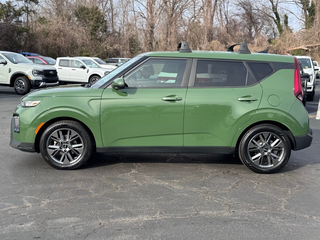 2022 Kia Soul EX