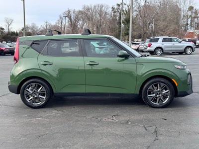 2022 Kia Soul EX