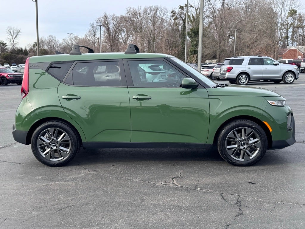 2022 Kia Soul EX