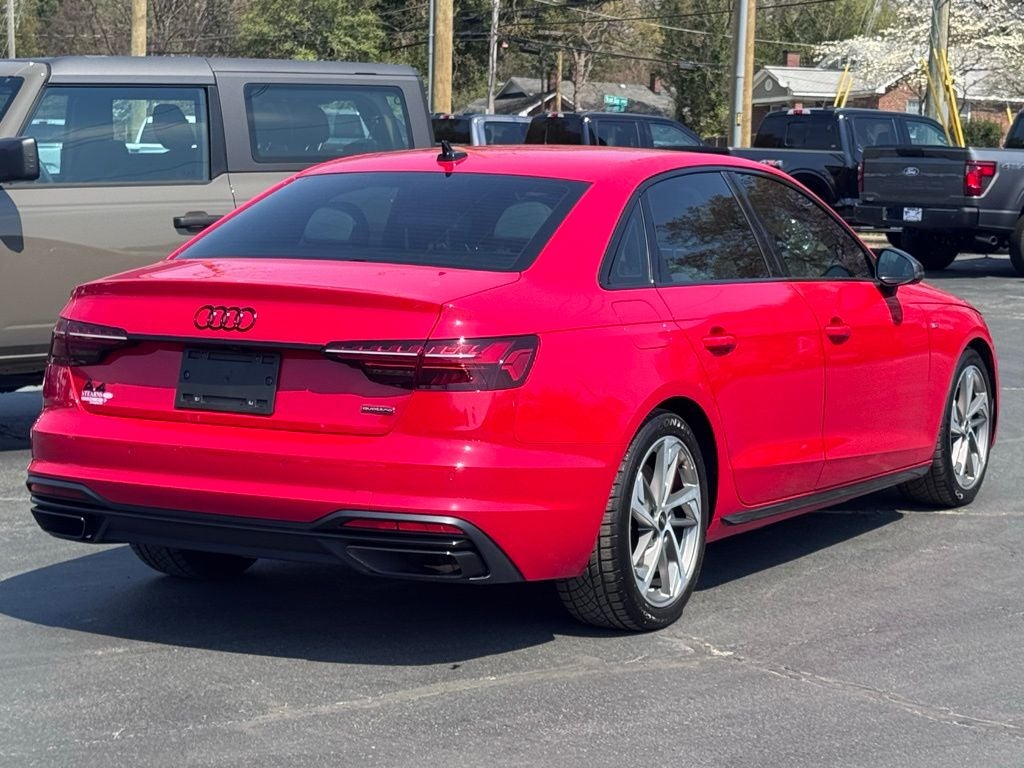 2022 Audi A4 45 S line Premium Plus quattro