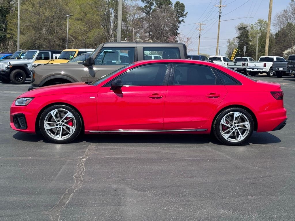 2022 Audi A4 45 S line Premium Plus quattro
