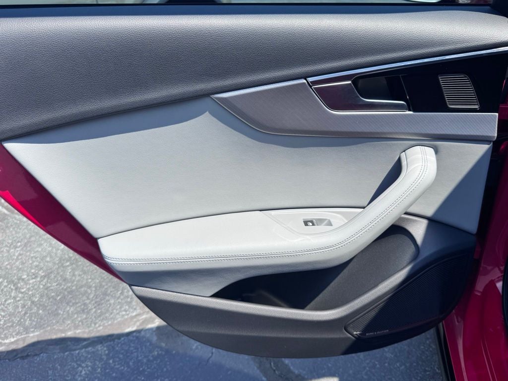 2022 Audi A4 45 S line Premium Plus quattro