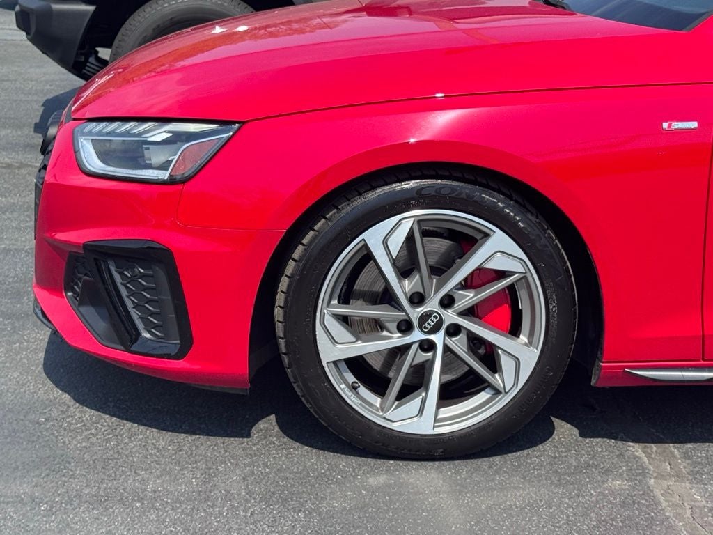 2022 Audi A4 45 S line Premium Plus quattro