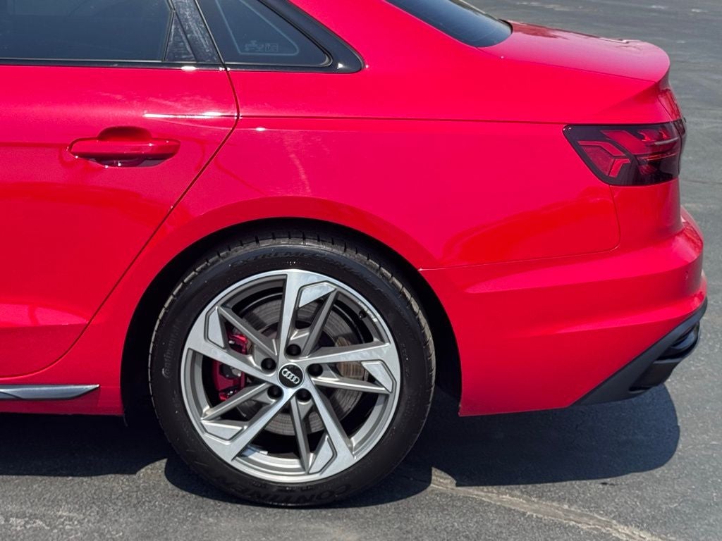 2022 Audi A4 45 S line Premium Plus quattro