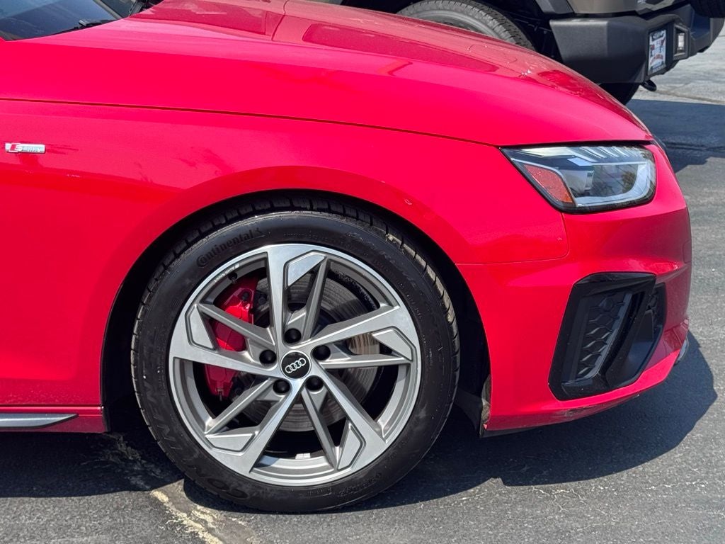 2022 Audi A4 45 S line Premium Plus quattro