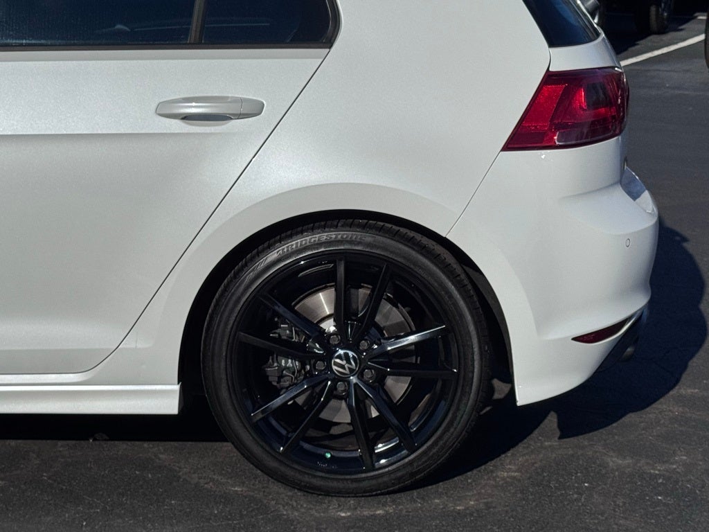 2016 Volkswagen Golf R DCC & Navigation 4Motion 4Motion