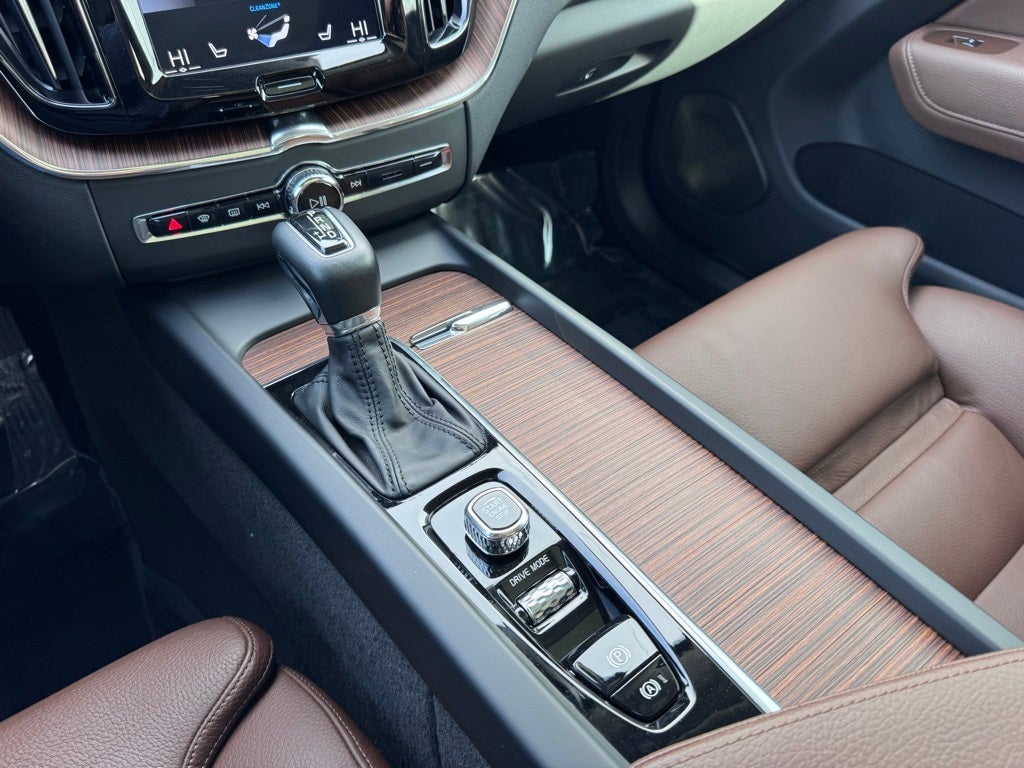 2020 Volvo XC60 T5 Inscription