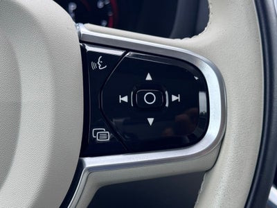 2022 Volvo V60 Cross Country T5