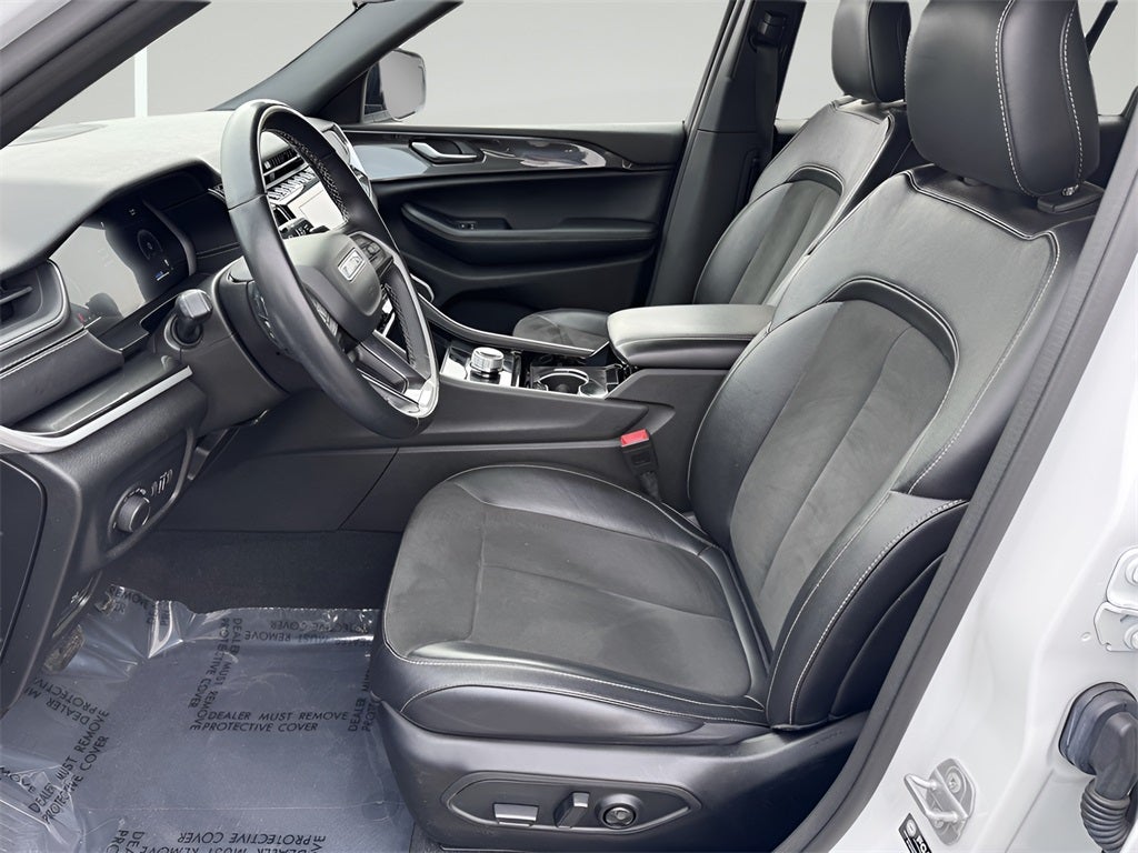 2022 Jeep Grand Cherokee L Altitude