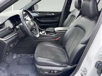2022 Jeep Grand Cherokee L Altitude