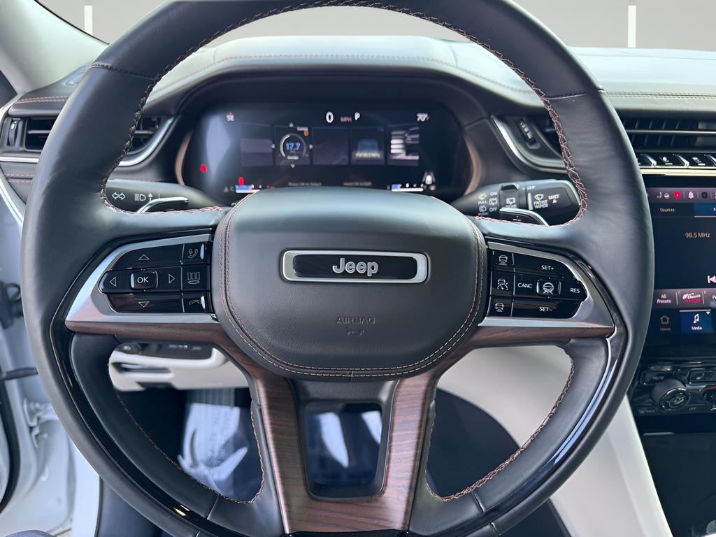 2022 Jeep Grand Cherokee L Summit