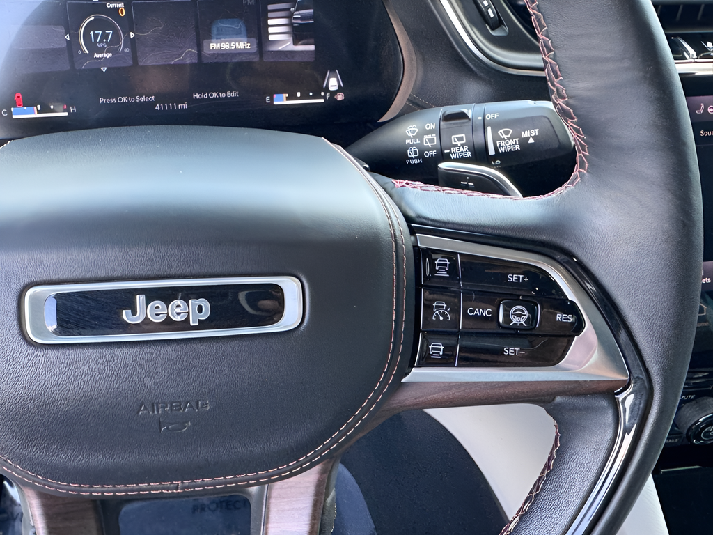 2022 Jeep Grand Cherokee L Summit