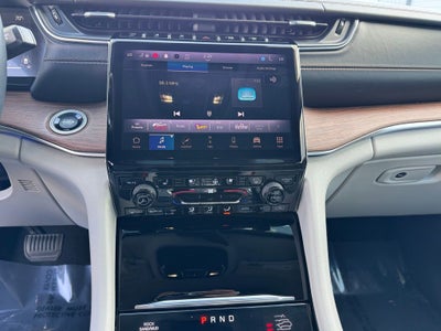 2022 Jeep Grand Cherokee L Summit