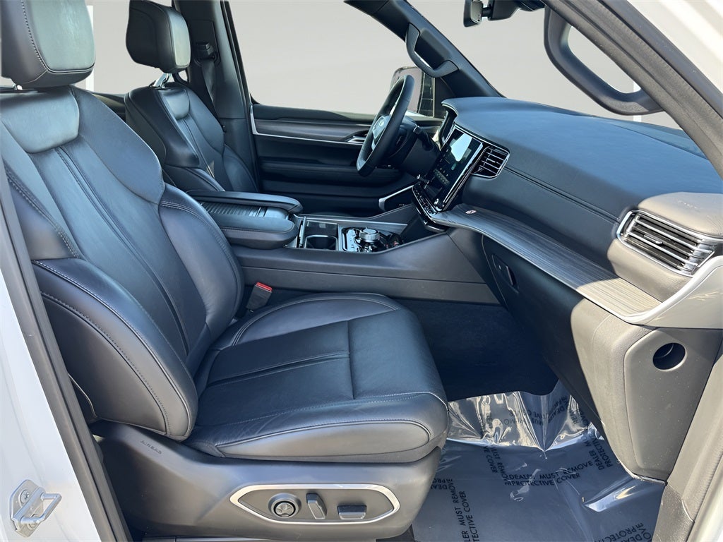 2024 Jeep Wagoneer L Series III