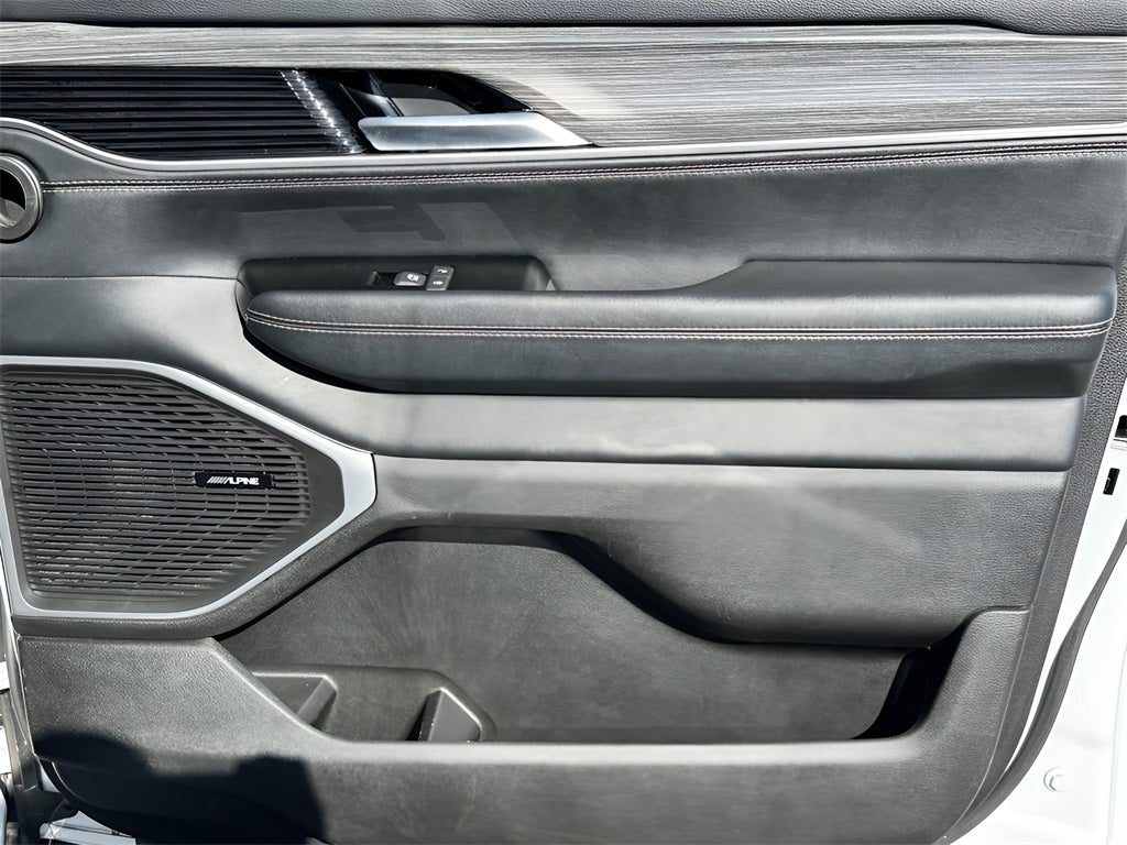 2024 Jeep Wagoneer L Series III