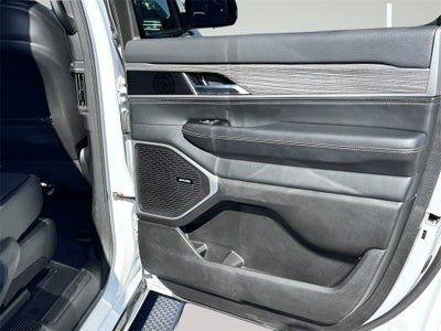 2024 Jeep Wagoneer L Series III