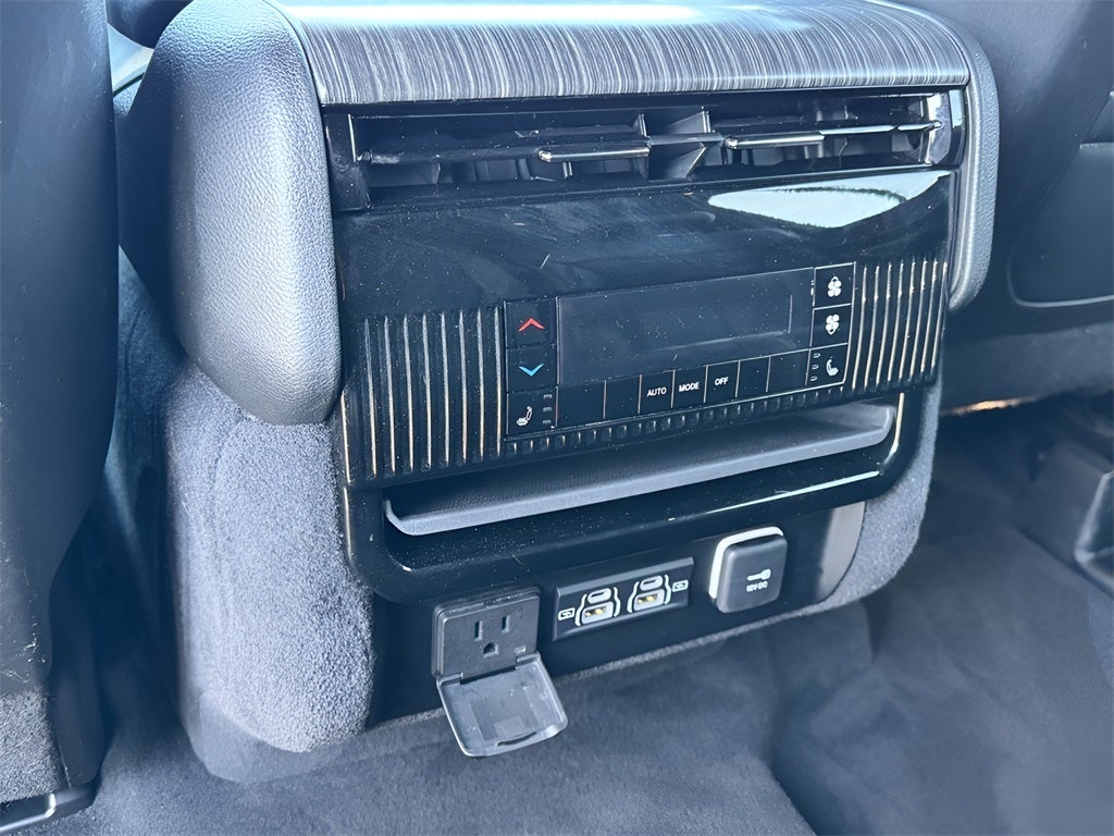 2024 Jeep Wagoneer L Series III