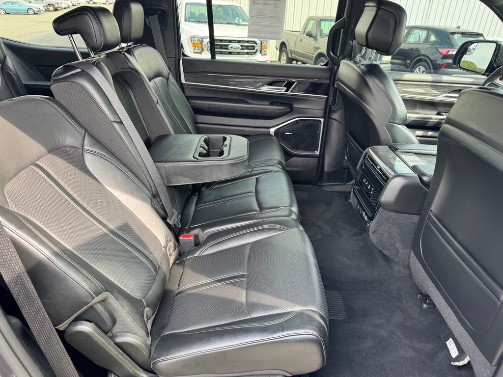 2022 Jeep Wagoneer Series II