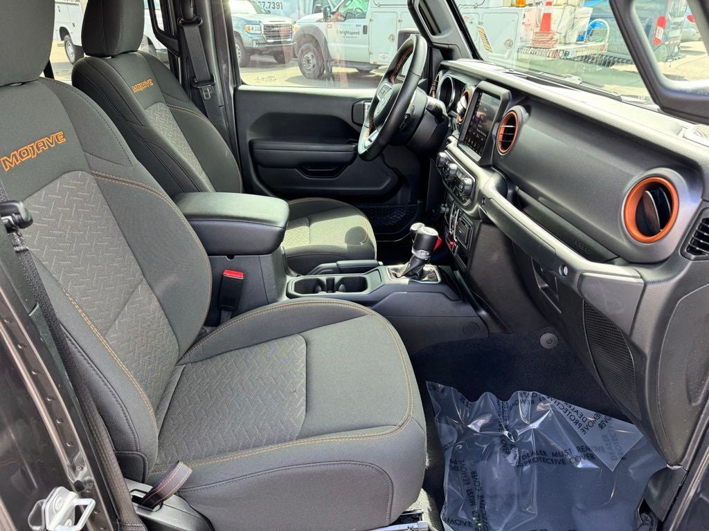 2023 Jeep Gladiator Mojave