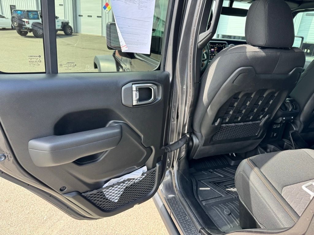 2023 Jeep Gladiator Mojave