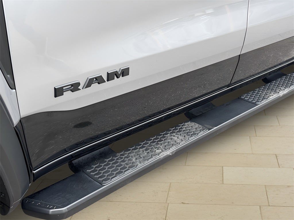 2025 RAM 1500 RHO